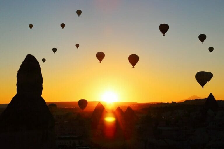 20 Breathtaking Travel Photos That Will Make You Want to Visit Cappadocia in Turkey