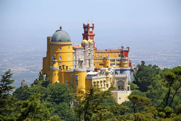 20 Stunning Travel Photos of Sintra in Portugal to Stoke Your Wanderlust
