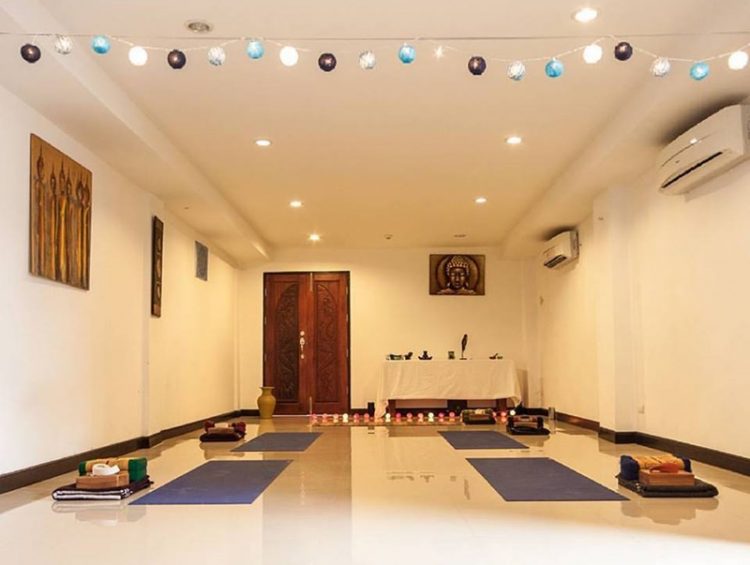 Yoga studio in Vang Vieng
