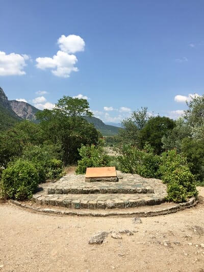 Thermopylae Memorial for Spartans Thermopylae Memorial for Spartans