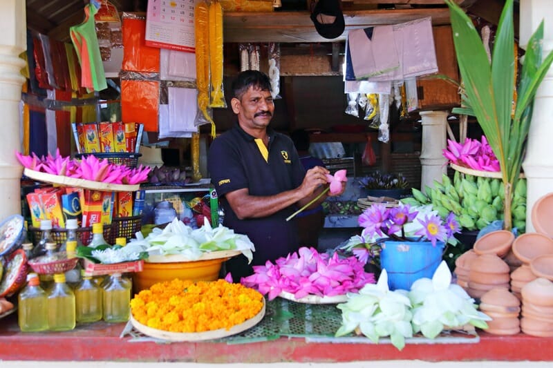 Flower seller in Anuradhapura in Sri Lanka