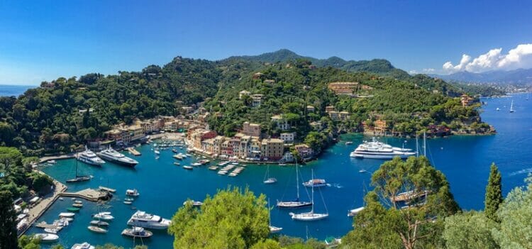 Portofino uosto Italijoje panoraminė nuotrauka