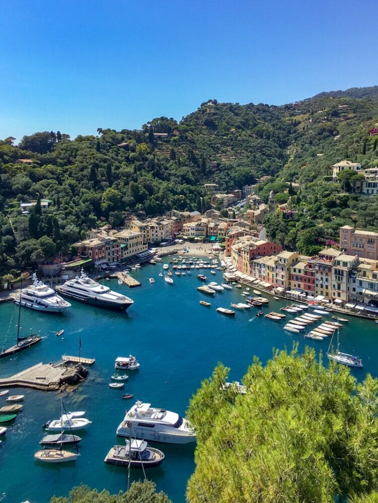Portofino vaizdas iš pilies Brown Italijoje