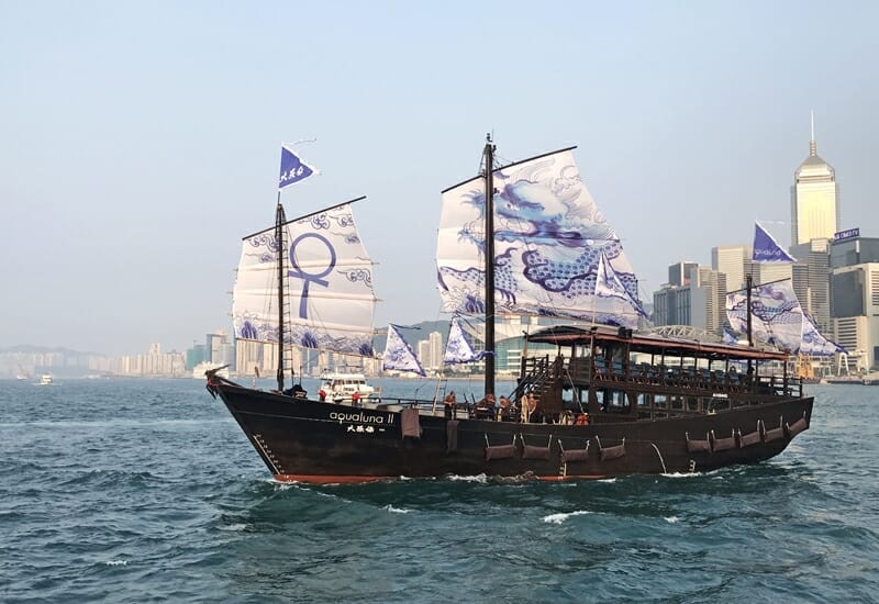 Aqua Luna harbour cruise in Hong Kong