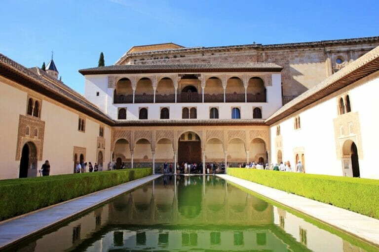 How to Plan a Fuss-Free Visit to the Alhambra in Granada