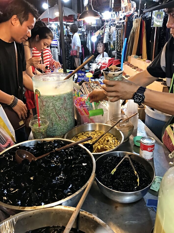 Chiang Mai Night Market 2 Chiang Mai Night Market 2
