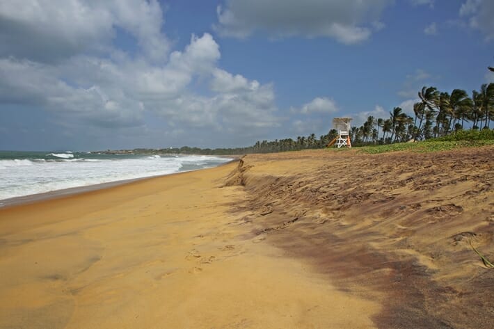 Beach access at Shangri-La Hambantota in Sri Lanka