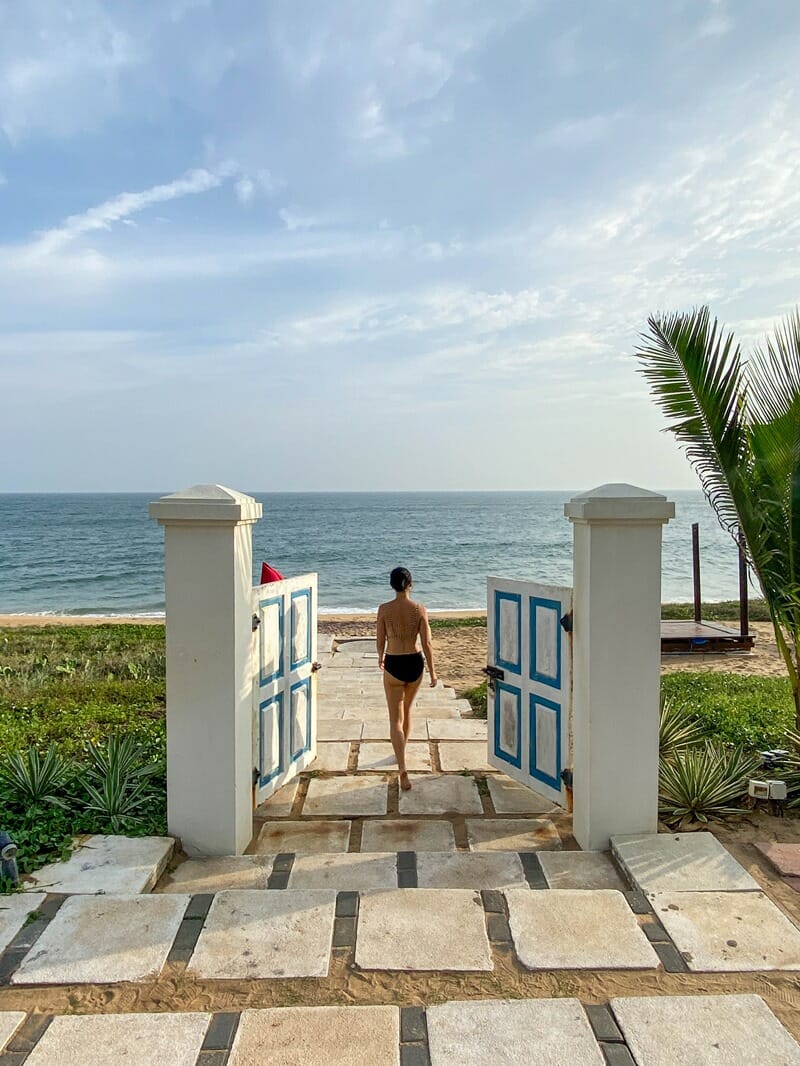 Sri Lanka Shangri La Hambantota beach gate