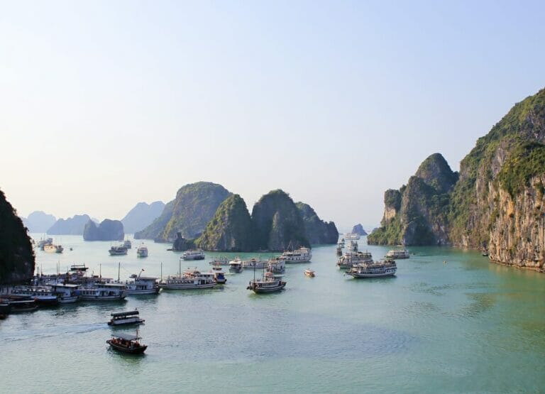 Vietnam Travel Guide: Experience Stunning Halong Bay in Style with Aphrodite Cruises