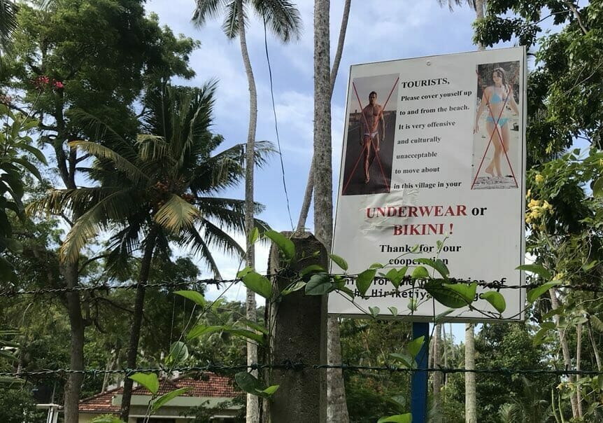 Dress code in Sri Lanka