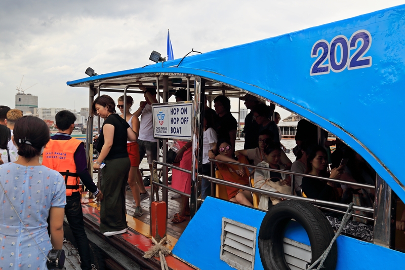 Chao Praya tourist boat Bangkok Thailand