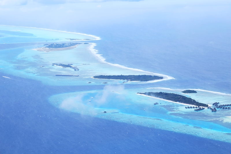 Vista desde un hidroavión en las Maldivas