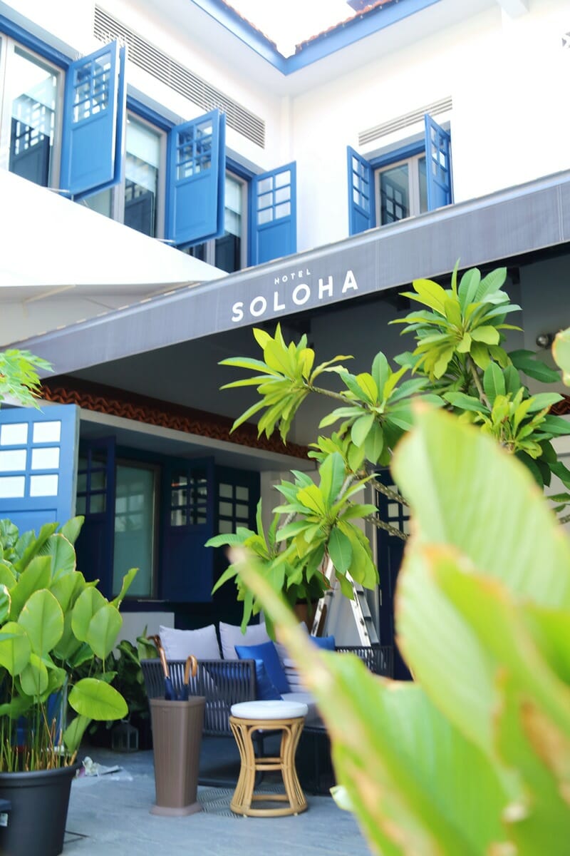 Hotel Soloha in Singapore courtyard