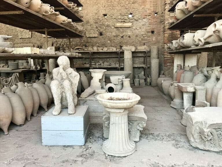 A Day Trip to Pompeii and Mount Vesuvius From Naples or Sorrento