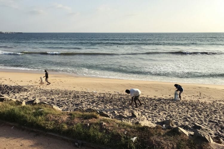 Beach clean up in Sri Lanka