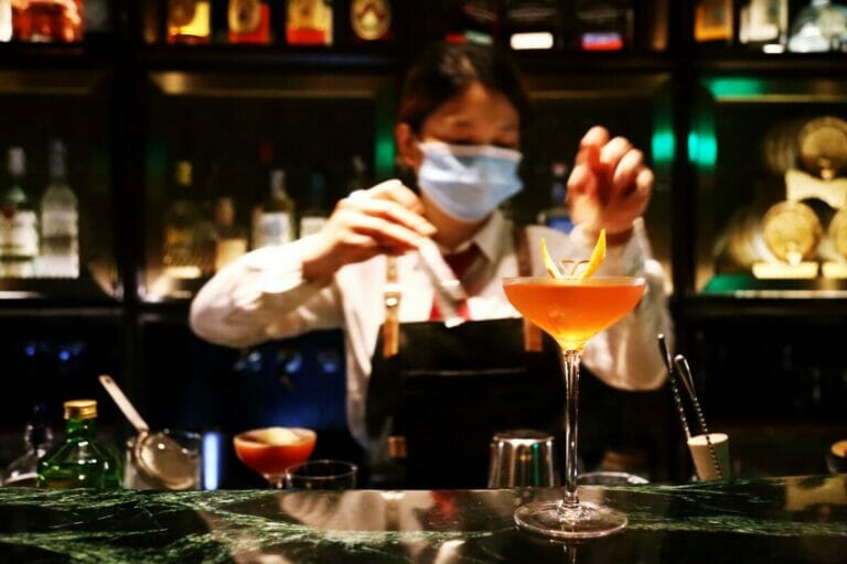 10 Best Speakeasies in Hong Kong For Your Cocktail Fix