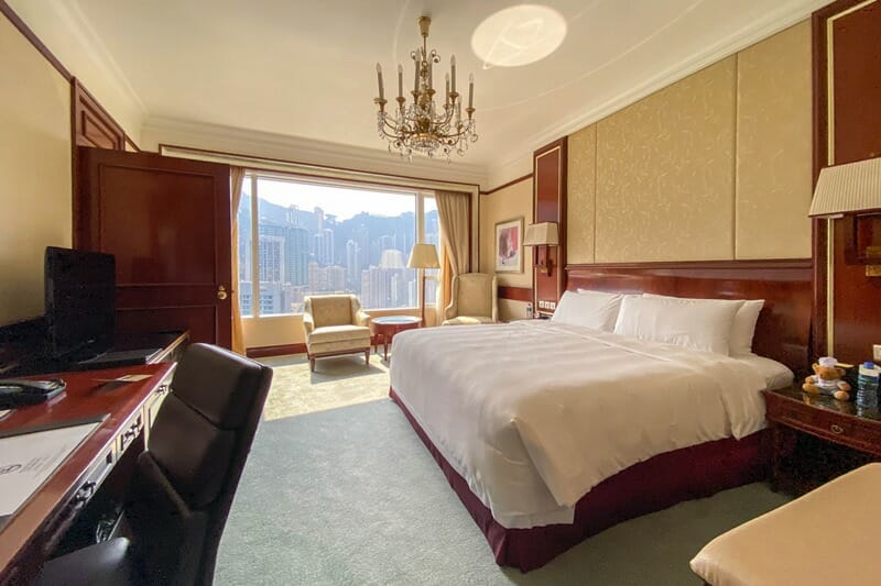 Bedroom at Island Shangri La in Hong Kong