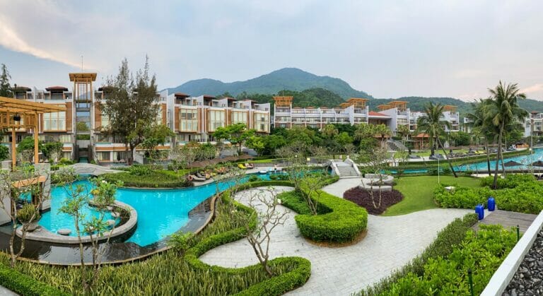 Angsana Lang Co in Vietnam wraparound pool