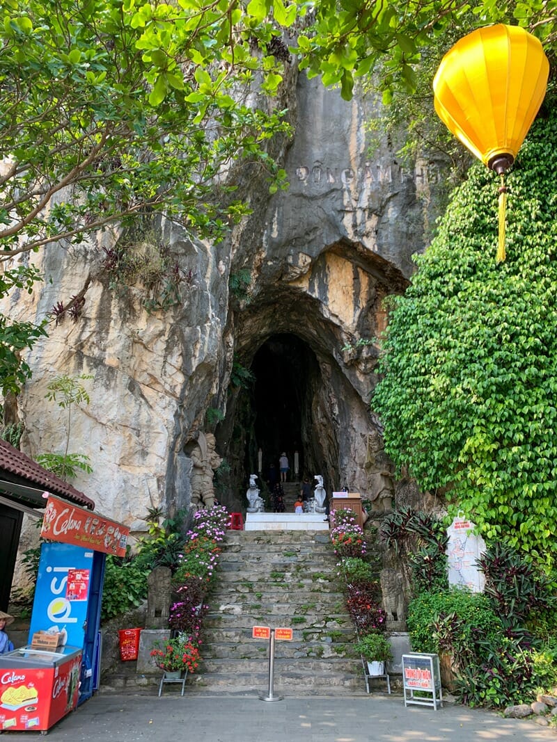 Entrance to the Am Phu Cave at the Marble Mountains in Da Nang