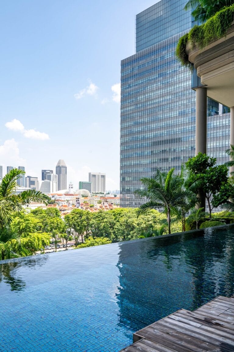 Infinity pool at PARKROYAL COLLECTION Pickering in Singapore