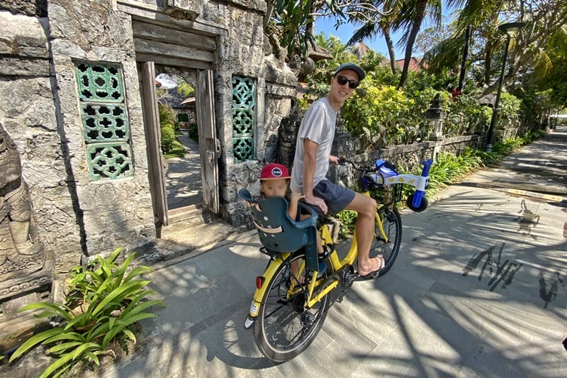 Rental bicycle with child seat in Sanur Bali