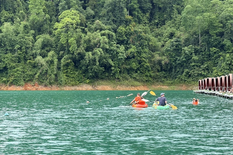 Kayaking on Cheow Lan Lake in Khao Sok National Park in Thailand