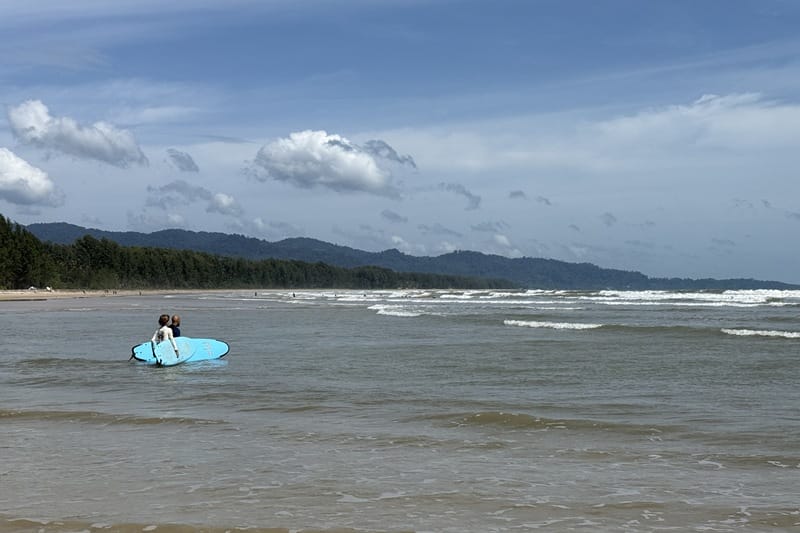 Surfing in Khao Lak in Thailand