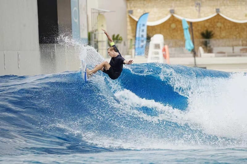 Surf photography at the Sanya wave pool in China